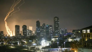 ইসরায়েলে নতুন করে ক্ষেপণাস্ত্র নিক্ষেপ ইরানের