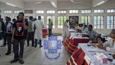 জাকসু নির্বাচনে ভোটগ্রহণ শুরু