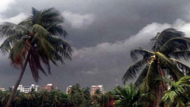 দুপুরের মধ্যে ৬০ কিলোমিটার বেগে ঝড় হতে পারে যেসব অঞ্চলে