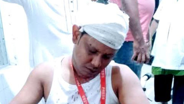পূর্ববিরোধের জেরে সাংবাদিককে পিটিয়ে জখম