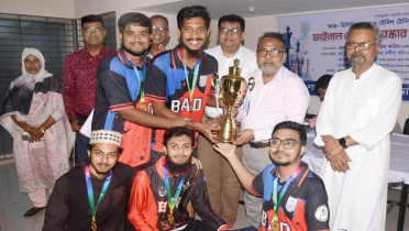 খুবিতে আন্তঃডিসিপ্লিন প্রতিযোগিতার পুরস্কার বিতরণ