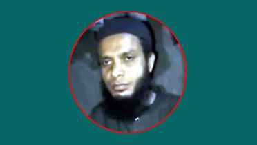 নারীর সঙ্গে ধরা রাবি শিক্ষক, অতপর... 