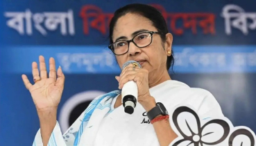 তিস্তাকে ‘ব্লক’ করা অপরাধ নয় মমতার প্রশ্ন