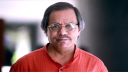 সৈয়দ মনজুরুল ইসলামের মরদেহ শহীদ মিনারে নেয়া হচ্ছে