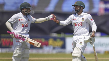 মুশফিকের চোখ ডাবলে, লিটনের সেঞ্চুরিতে