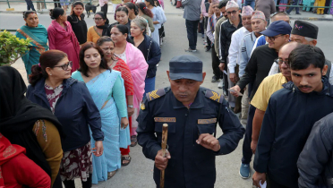 নেপালে সাধারণ নির্বাচনে ভোটগ্রহণ চলছে