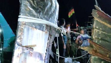 মাছ ধরার ট্রলারে সিলিন্ডার বিস্ফোরণে বাবুর্চি দগ্ধ