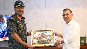 দেশের সার্বভৌমত্ব রক্ষায় সর্বোচ্চ প্রস্তুতির নির্দেশ প্রধানমন্ত্রীর