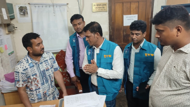 পাবনা বিআরটিএ অফিসে দালাল ছাড়া কাজই হয় না