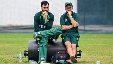 ঢাকায় পাকিস্তানের কোচিং স্টাফরা