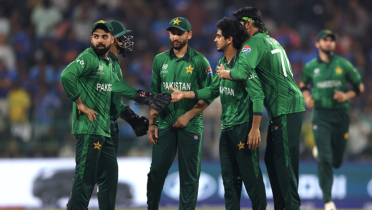 ভারতের কাছে হেরে যে সমীকরণের মুখে পাকিস্তান ভারতের কাছে হেরে যে সমীকরণের মুখে পাকিস্তান