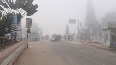 মৌসুমের সর্বনিম্ন তাপমাত্রায় কাঁপছে উত্তরের জনপদ মৌসুমের সর্বনিম্ন তাপমাত্রায় কাঁপছে উত্তরের জনপদ