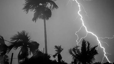 যে ১৫ জেলায় হতে পারে বজ্রবৃষ্টি