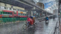 রাজধানীতে দুপুরের মধ্যে বজ্রসহ বৃষ্টির আভাস