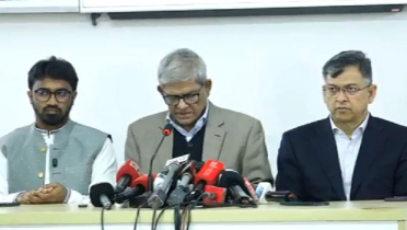 আনুষ্ঠানিকভাবে বিএনপিতে যোগ দিলেন রাশেদ খান