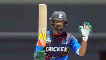 সিপিএলে নতুন রেকর্ড গড়লেন সাকিব