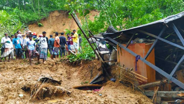 টিলা ধসে শিশুসহ একই পরিবারের ৪ জন নিহত