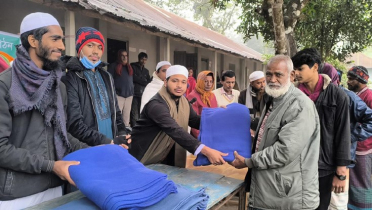 তেঁতুলিয়ার শীতার্তদের পাশে আল-ইত্তেহাদ 