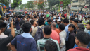 ইউআইইউ শিক্ষার্থীদের সড়ক অবরোধ, যান চলাচল বন্ধ 