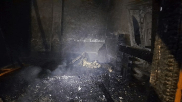 আগুনে দগ্ধ হয়ে ঘুমন্ত বৃদ্ধের মৃত্যু