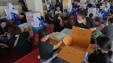 থাইল্যান্ডে সংসদ নির্বাচন-গণভোট শুরু