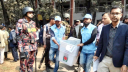 কেন্দ্রে কেন্দ্রে যাচ্ছে ব্যালট পেপারসহ ভোটের সরঞ্জাম
