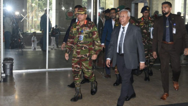 ৩ বাহিনীর প্রধানদের সঙ্গে বৈঠকে সিইসি