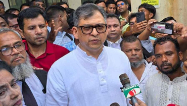‘মাহফুজ আলম হয়তো ঘণ্টাখানেক পর পোস্ট ডিলিট করবেন’
