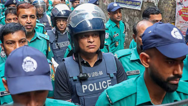 সাবেক সেনা কর্মকর্তা জিয়াউল আহসানের বিচার শুরুর আদেশ