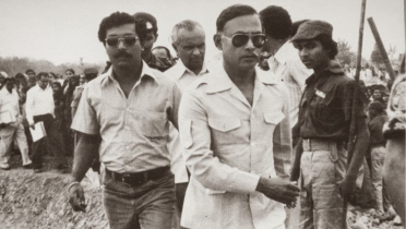 ‘চির ভাস্বর : জনতার জিয়া’
