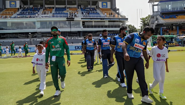 লিটনকে বাদ দিয়ে ব্যাটিংয়ে বাংলাদেশ