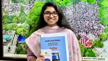 ঢাকা-৯ আসনে স্বতন্ত্র প্রার্থী হতে ভোটারদের স্বাক্ষরের অপেক্ষায় তাসনিম জারা