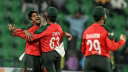 পাঁচ উইকেট হারিয়ে ধুঁকছে পাকিস্তান