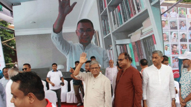 শাহবাগে ছাত্রদলের সমাবেশে যোগ দিয়েছেন তারেক রহমান