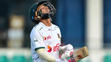 হারের শঙ্কা নিয়ে তৃতীয় দিন শেষ করল বাংলাদেশ