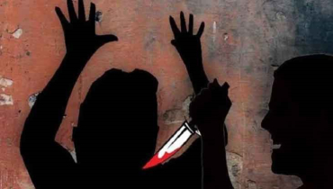 বাবার সামনেই ছেলের বুকে ছুরি ঢুকিয়ে দেয় সন্ত্রাসীরা