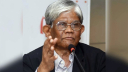 ‘মাথায় হাত বুলিয়ে, ধমক দিয়ে কাজ করাতে হচ্ছে’