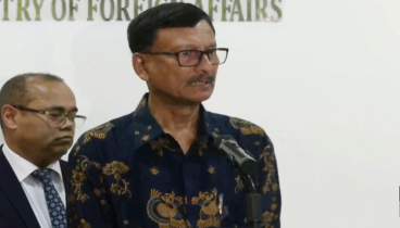 শেখ হাসিনাকে ফেরত-পুশইন বন্ধে যা জানাল পররাষ্ট্র উপদেষ্টা