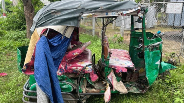 বাস-সিএনজি সংঘর্ষে মা-ছেলেসহ নিহত ৩