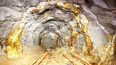 স্বর্ণের বিশাল মজুত আবিষ্কারের ঘোষণা ইরানের