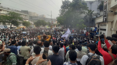 ‘লাগাতার’ অবস্থান কর্মসূচির ঘোষণা ৭ কলেজ শিক্ষার্থীদের