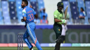 টস জিতে ব্যাটিংয়ে পাকিস্তান