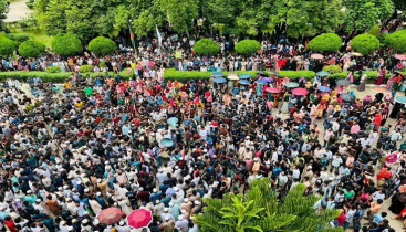 ইবি ছাত্রের রহস্যজনক মৃত্যু, তদন্তের দাবিতে উত্তাল ক্যাম্পাস
