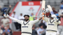 জাদেজা-সুন্দরের সেঞ্চুরি, লজ্জার রেকর্ড থেকে বাঁচল ভারত