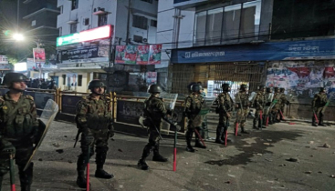 ফের জাতীয় পার্টি-গণঅধিকার পরিষদ মুখোমুখি, ইটপাটকেল নিক্ষেপ