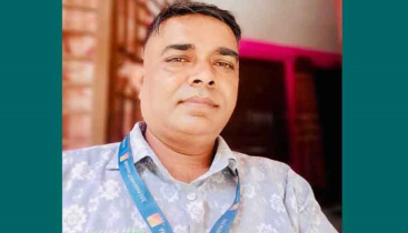 নিজ ঘরে ঝুলছিল সাংবাদিকের মরদেহ
