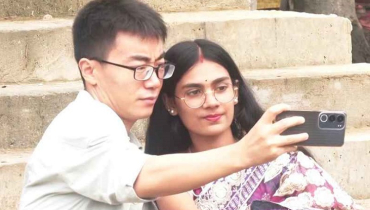 প্রেমের টানে খুলনায় এসে বিয়ে করলেন চীনা যুবক