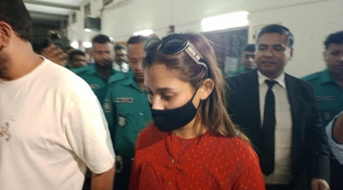 জামিন পেলেন মেহজাবীন জামিন পেলেন মেহজাবীন