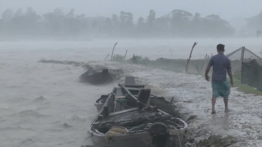 বঙ্গোপসাগরে নিম্নচাপ, ছয় জেলায় বন্যার আশঙ্কা