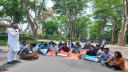 রাকসু নির্বাচন-শতভাগ আবাসন দাবিতে রাবি শিক্ষার্থীদের বিক্ষোভ 